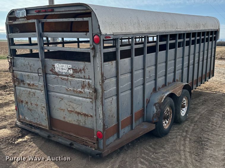 image for item NJ9485 1994 Blair 20X80GN livestock trailer