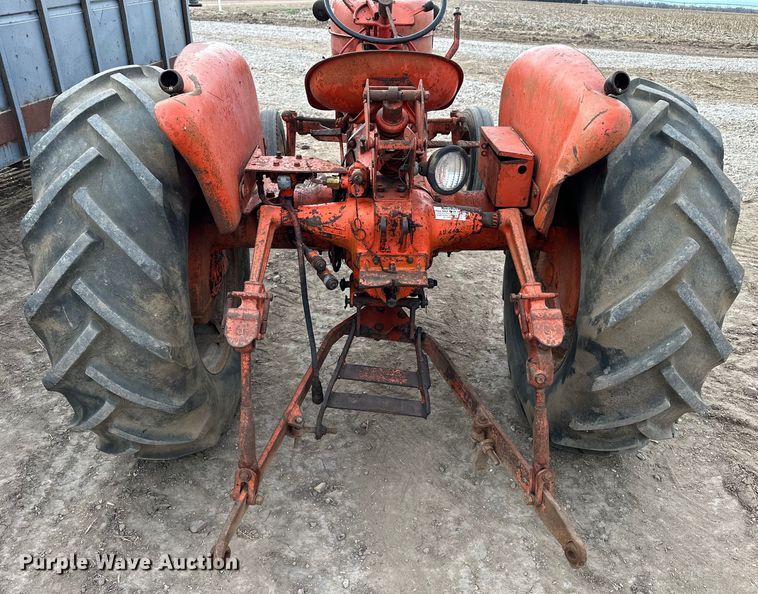 image for item NJ9486 1957 Allis-Chalmers  D14 tractor
