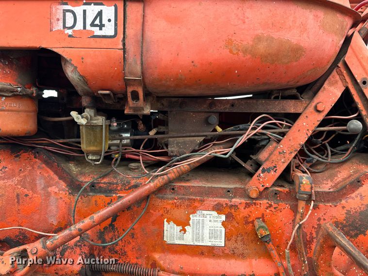 image for item NJ9486 1957 Allis-Chalmers  D14 tractor