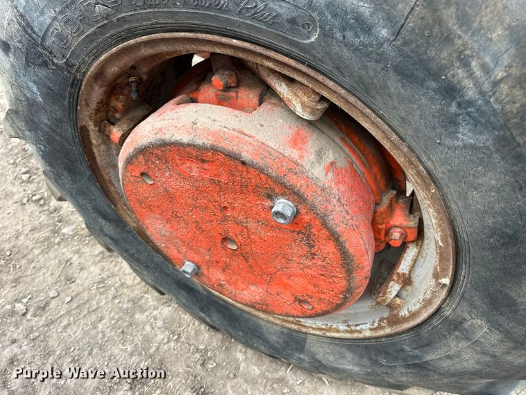 image for item NJ9486 1957 Allis-Chalmers  D14 tractor