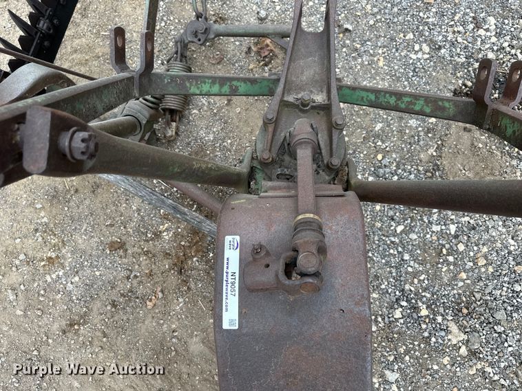 image for item NT9057 John Deere  sickle mower