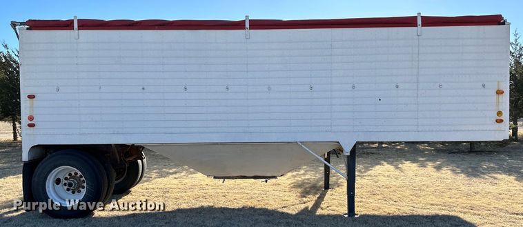 image for item OA9712 1972 Colt F22 grain trailer