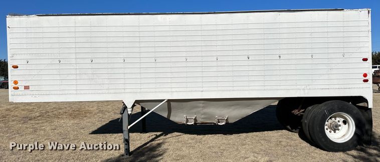 image for item OA9712 1972 Colt F22 grain trailer