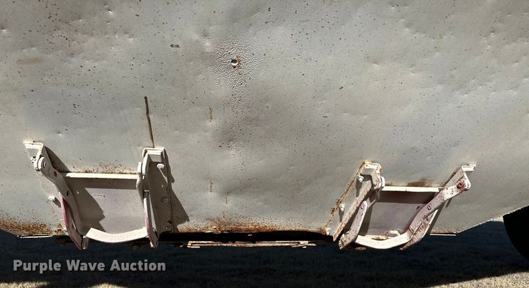 image for item OA9712 1972 Colt F22 grain trailer