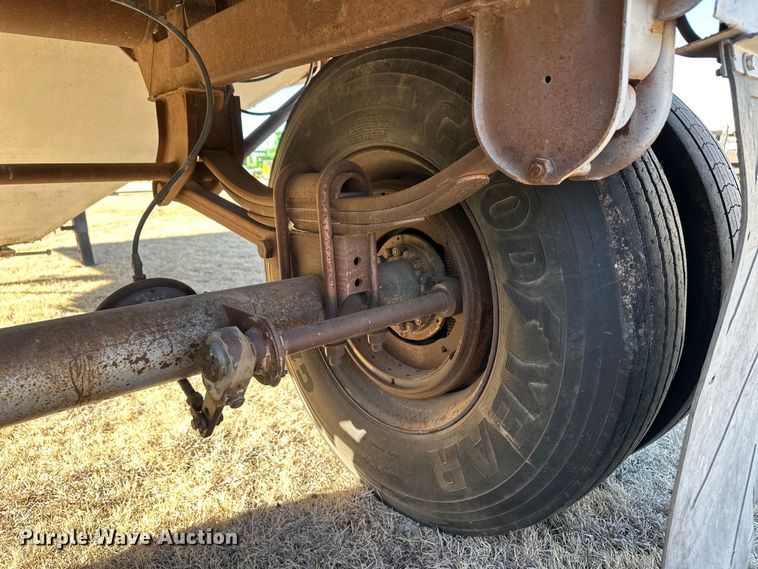 image for item OA9712 1972 Colt F22 grain trailer