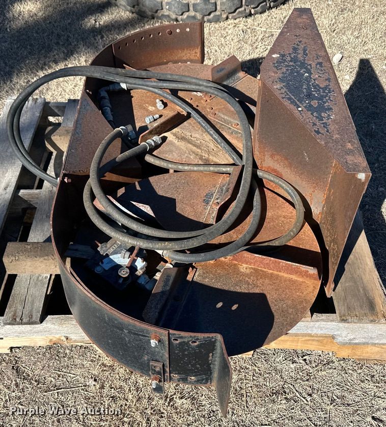 image for item OA9717 1983 John Deere 8820 Turbo combine