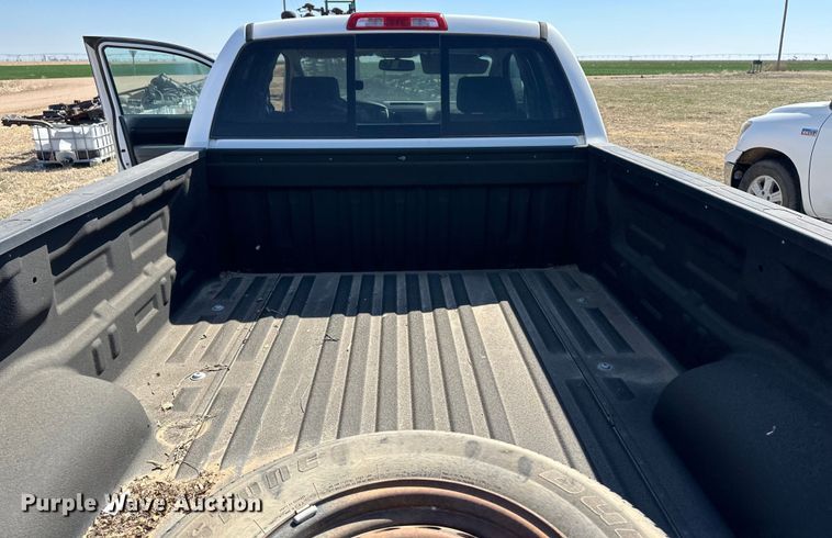 image for item OI9274 2011 Toyota Tundra Double Cab pickup truck