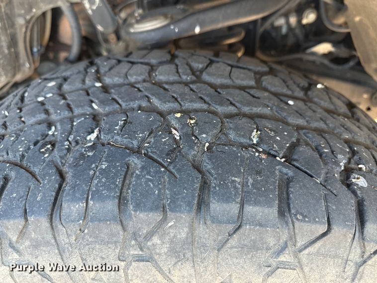 image for item OI9274 2011 Toyota Tundra Double Cab pickup truck