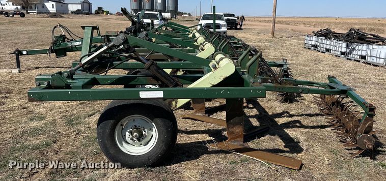 image for item OI9276 Quinstar sweep plow