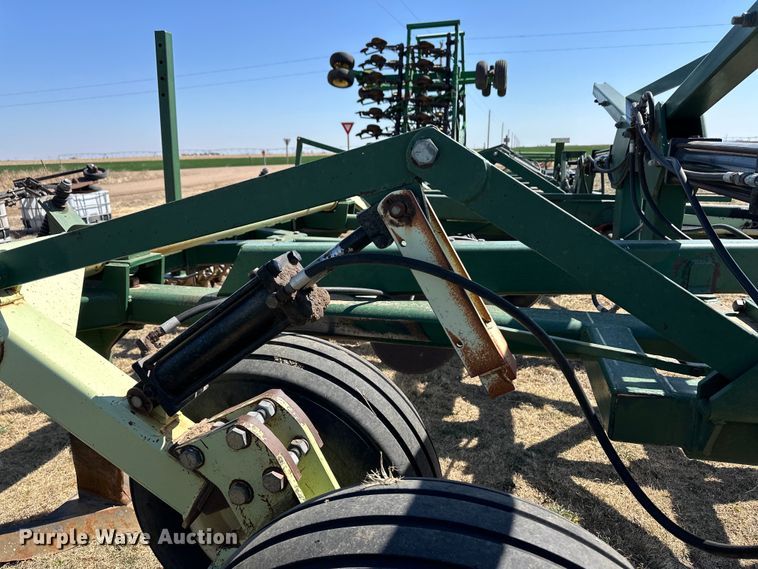 image for item OI9276 Quinstar sweep plow