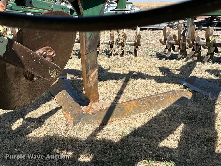 image for item OI9276 Quinstar sweep plow