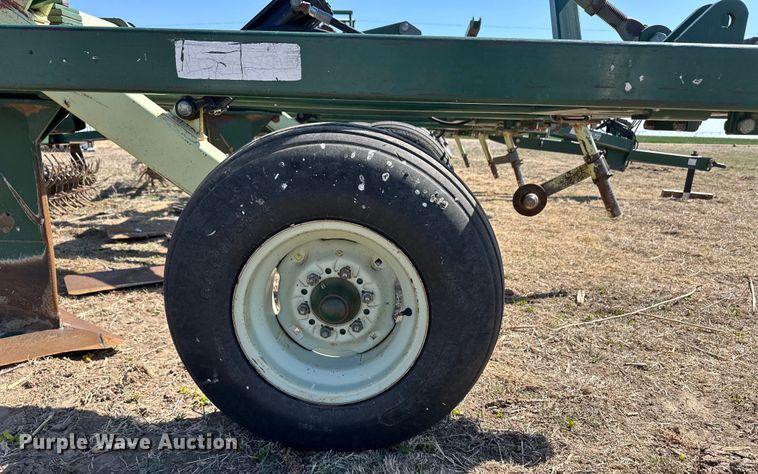 image for item OI9276 Quinstar sweep plow