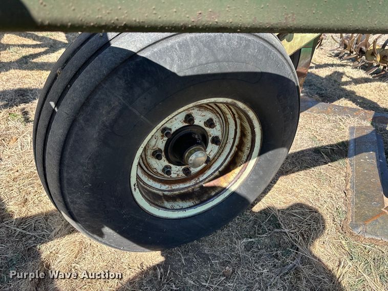 image for item OI9276 Quinstar sweep plow