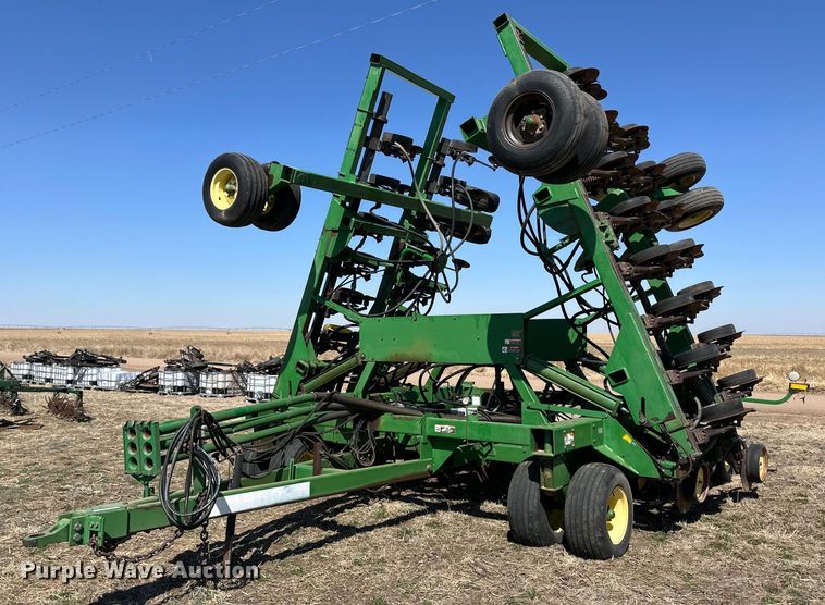 image for item OI9277 John Deere 1850 air seeder