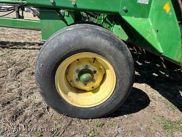 image for item OI9277 John Deere 1850 air seeder