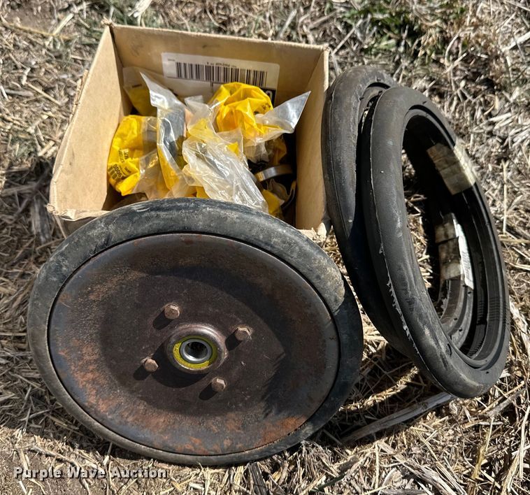 image for item OI9277 John Deere 1850 air seeder