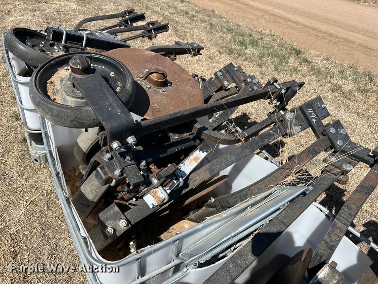 image for item OI9278 (33) Waco fertilizer knives