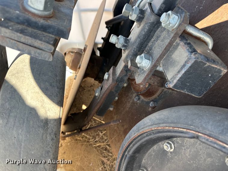 image for item OI9278 (33) Waco fertilizer knives