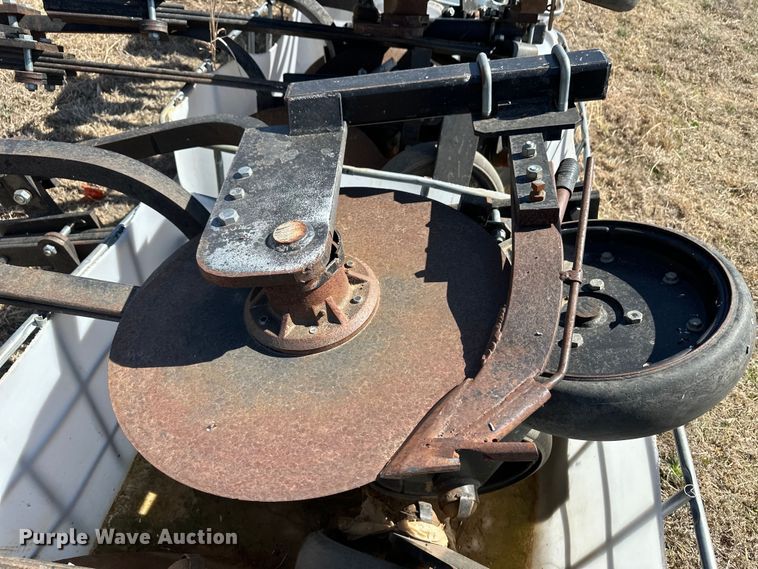 image for item OI9278 (33) Waco fertilizer knives