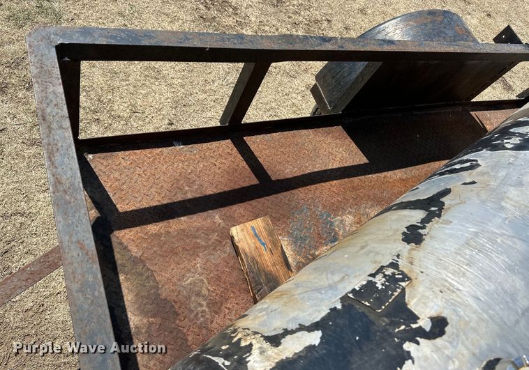 image for item OI9283 Shop built tank trailer