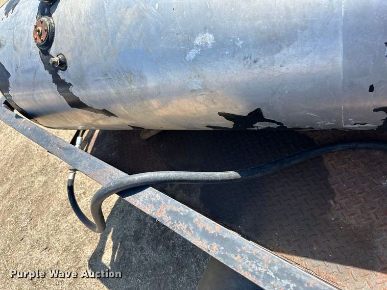 image for item OI9283 Shop built tank trailer