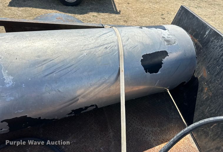 image for item OI9283 Shop built tank trailer