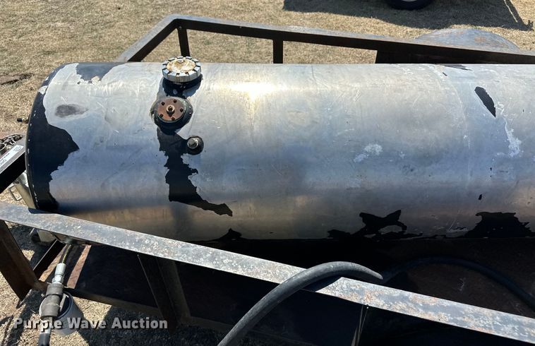 image for item OI9283 Shop built tank trailer