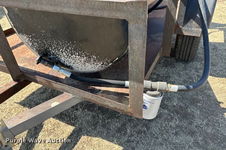 image for item OI9283 Shop built tank trailer