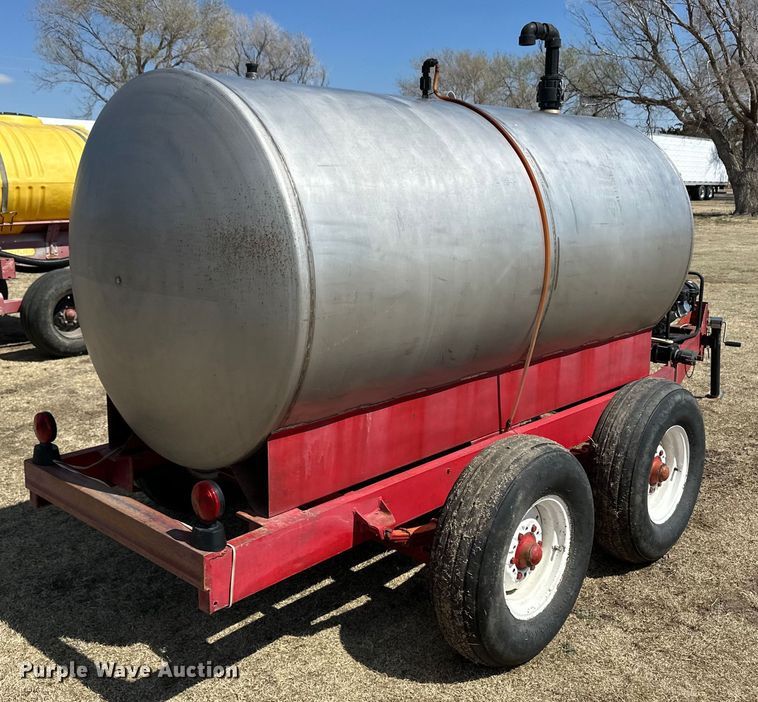image for item OI9286 Shop built tank trailer