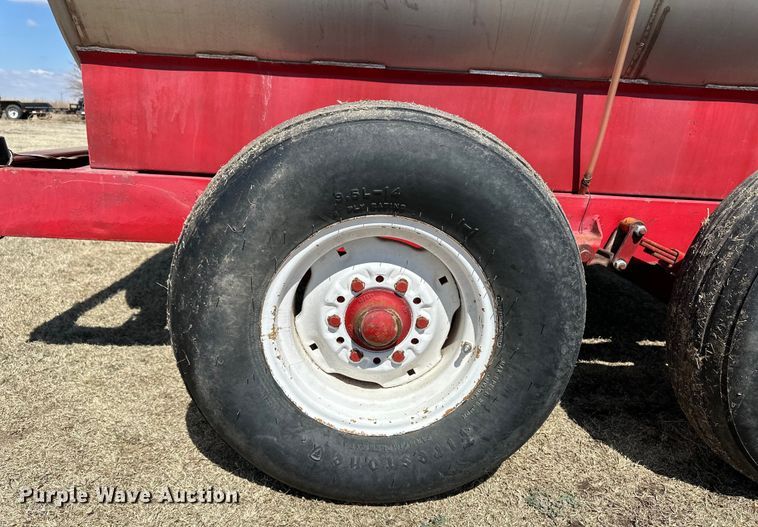 image for item OI9286 Shop built tank trailer