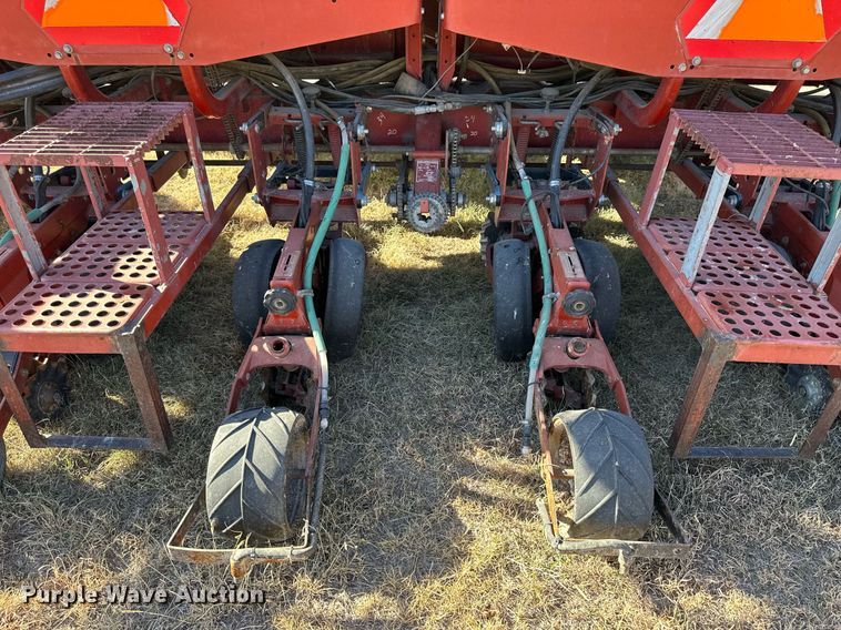 image for item OK9173 Case IH 955 no-till planter