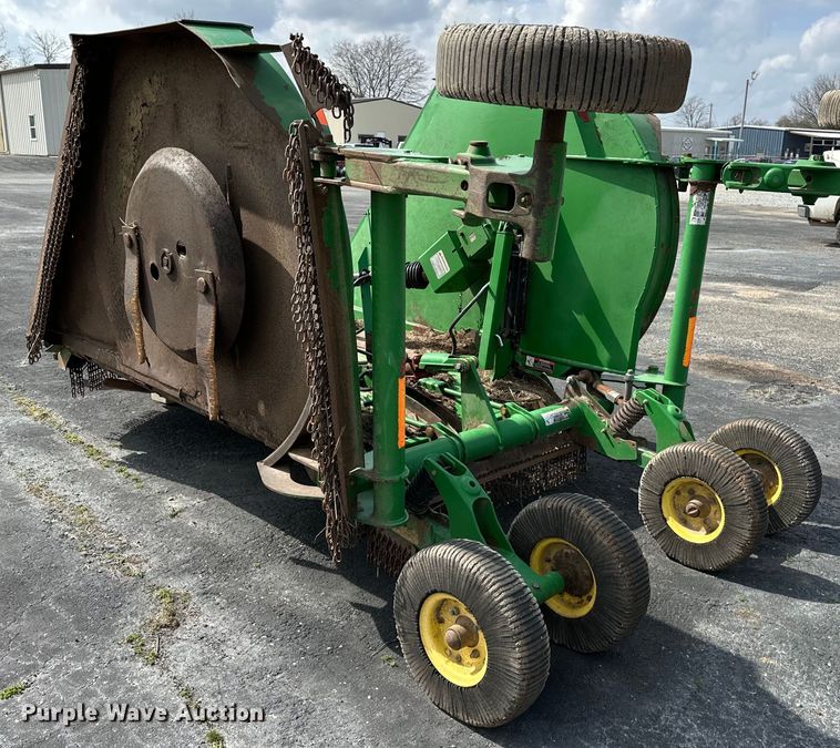 image for item OM9269 2007 John Deere HX15 batwing rotary mower