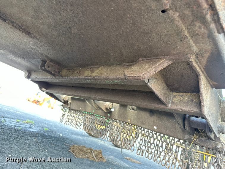 image for item OM9269 2007 John Deere HX15 batwing rotary mower