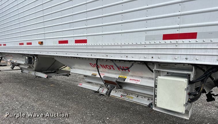 image for item OM9271 2018 Timpte  Super Hopper  grain trailer
