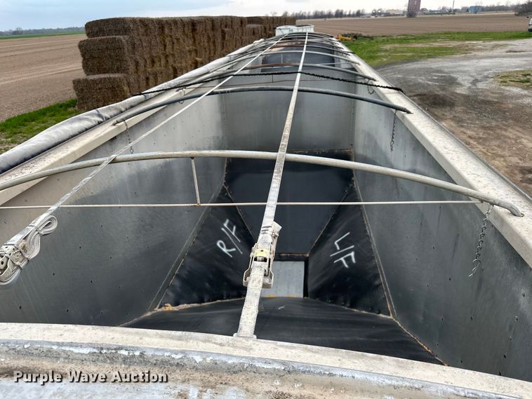 image for item OM9271 2018 Timpte  Super Hopper  grain trailer