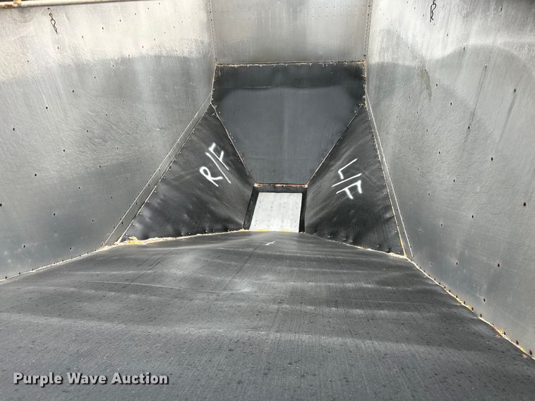 image for item OM9271 2018 Timpte  Super Hopper  grain trailer