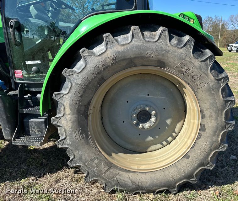 image for item OM9304 2017 Deutz-Fahr 5125 MFWD tractor