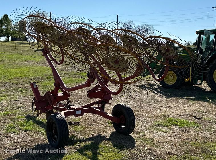 image for item OM9305 Sitrex H-90V8 hay rake