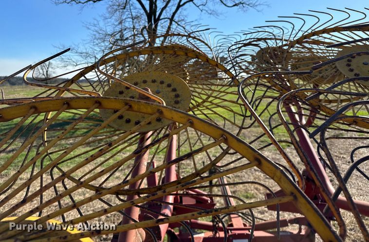 image for item OM9305 Sitrex H-90V8 hay rake