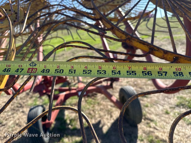 image for item OM9305 Sitrex H-90V8 hay rake