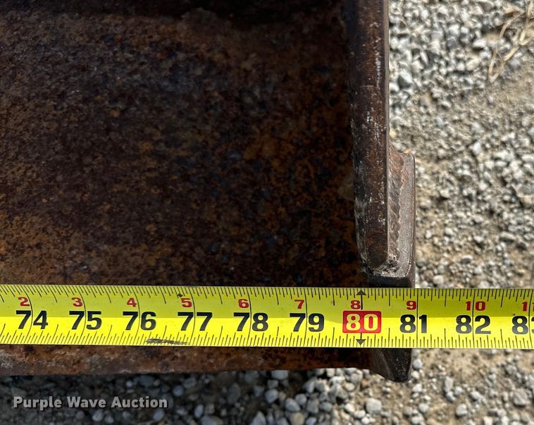 image for item OM9337 John Deere  401D loader