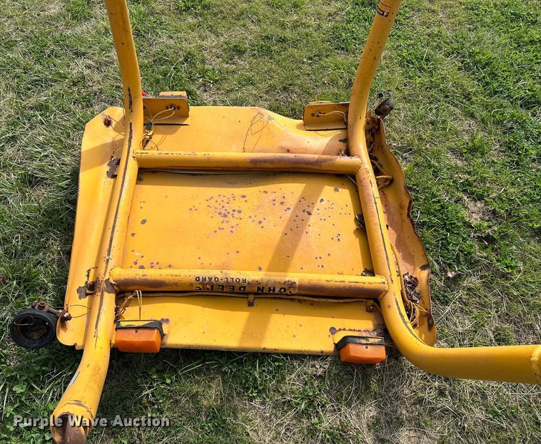 image for item OM9337 John Deere  401D loader