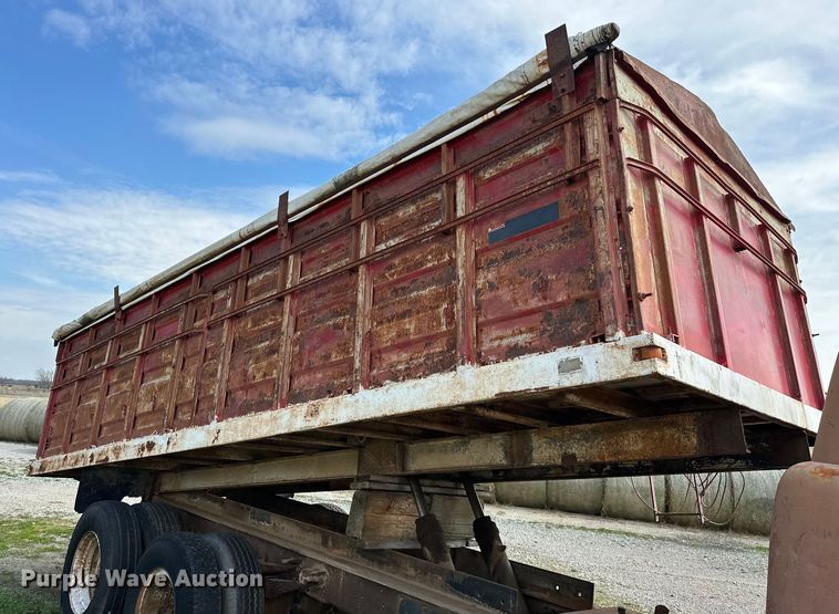 image for item OM9345 Tradewind  grain bed 