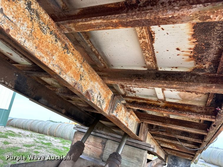 image for item OM9345 Tradewind  grain bed 