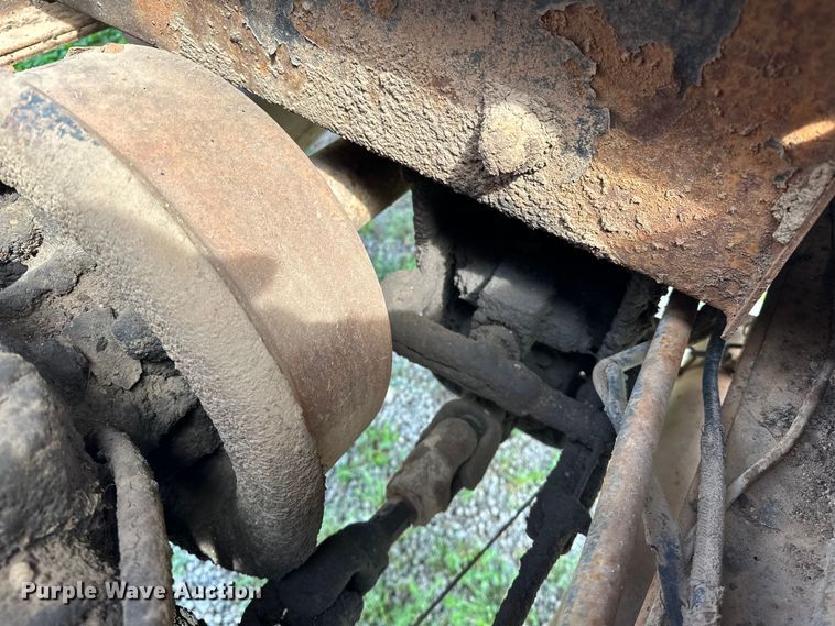 image for item OM9345 Tradewind  grain bed 