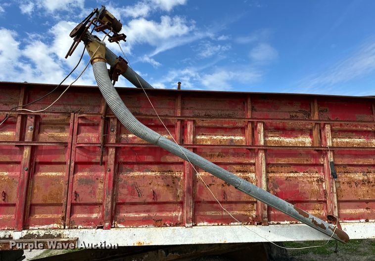 image for item OM9345 Tradewind  grain bed 