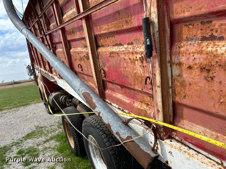 image for item OM9345 Tradewind  grain bed 