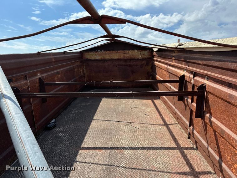 image for item OM9345 Tradewind  grain bed 