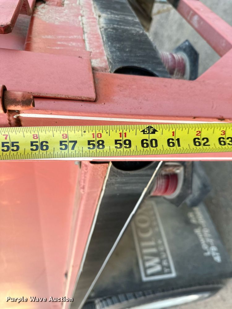 image for item OM9903 1990 International  9300 grain truck