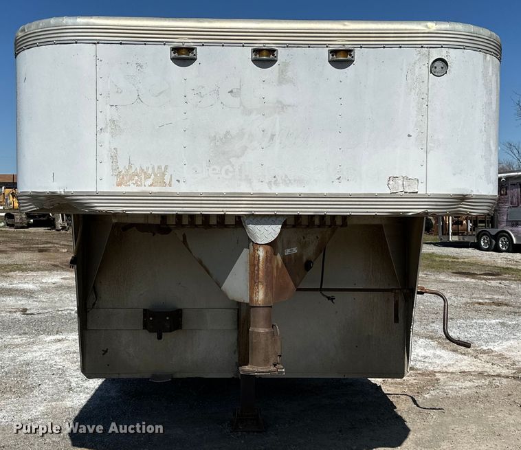 image for item OM9969 1993 Turnbow T4285 livestock trailer